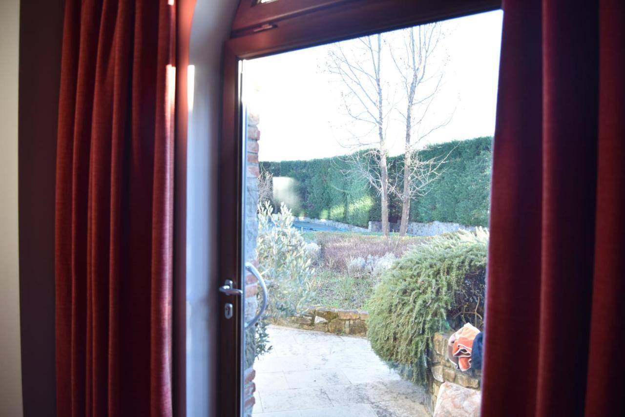 Appartamento In Villa Con Piscina - Mhateria Relais Rignano sullʼArno Eksteriør bilde