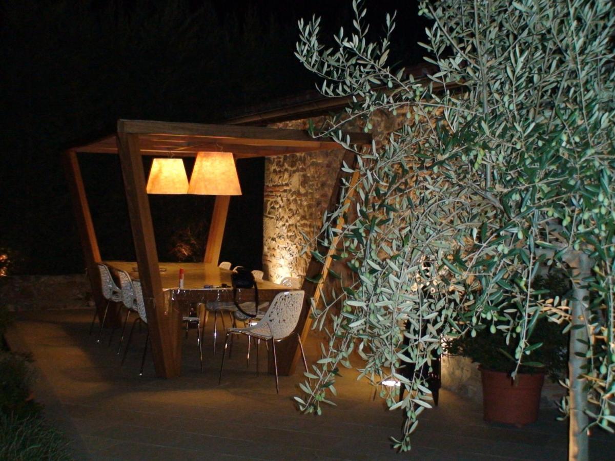 Appartamento In Villa Con Piscina - Mhateria Relais Rignano sullʼArno Eksteriør bilde
