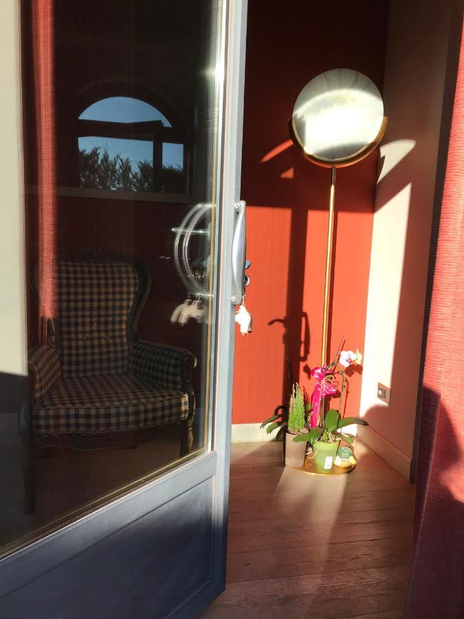 Appartamento In Villa Con Piscina - Mhateria Relais Rignano sullʼArno Eksteriør bilde