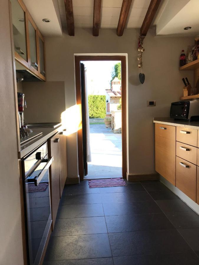 Appartamento In Villa Con Piscina - Mhateria Relais Rignano sullʼArno Eksteriør bilde